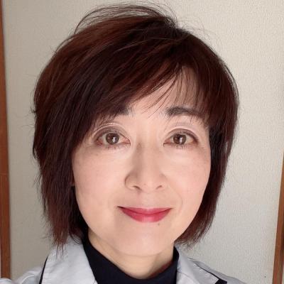 齋藤　真理