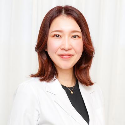 菊嶋　桃子