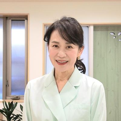伊藤　昌代